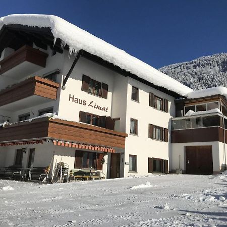 Haus Limat Apartamento Schruns Exterior foto