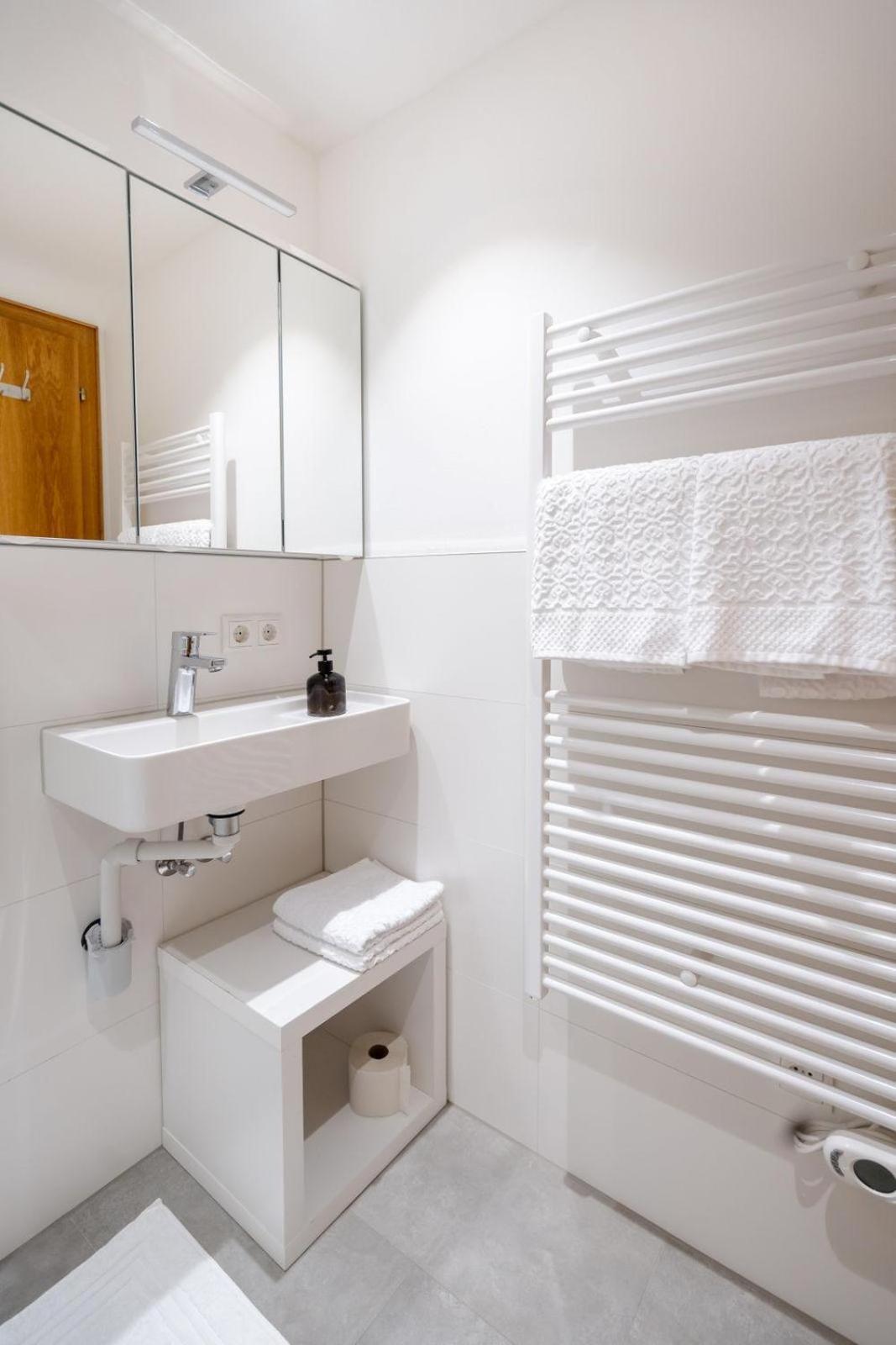 Haus Limat Apartamento Schruns Exterior foto