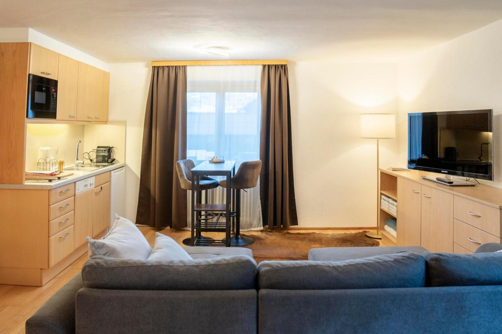 Haus Limat Apartamento Schruns Exterior foto